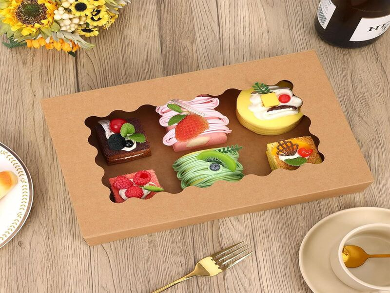 Hộp đựng bánh kem có cửa sổ
