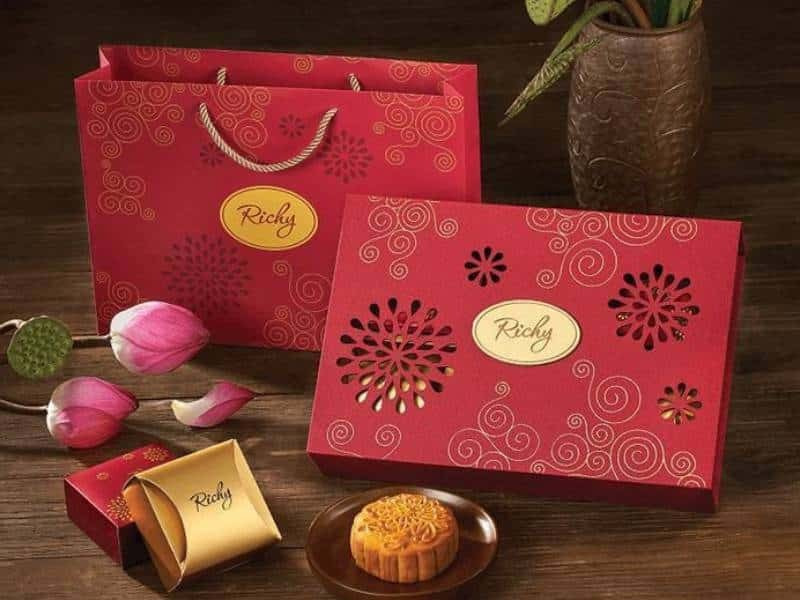 Các chất liệu túi giấy đựng bánh trung thu phổ biến