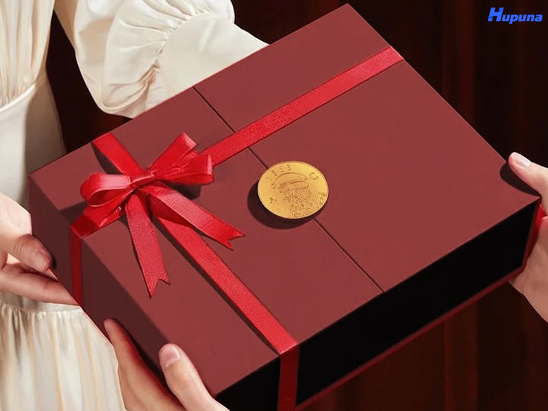 Lợi ích khi đầu tư sản xuất và in hộp quà valentine
