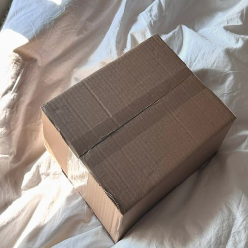 Hộp carton 10x10x10cm nắp đối 3 lớp, sóng B, mặt nâu đáy mộc