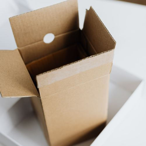 Hộp carton 20x10x6cm nắp đối, 3 lớp, sóng B, mặt nâu đáy mộc