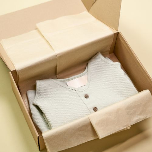 Hộp carton 25x20x10cm nắp gài 3 lớp