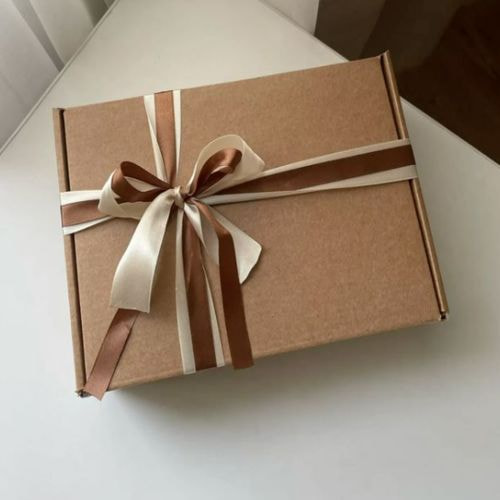 Hộp carton 35.5×35.5×3.5cm nắp gài 3 lớp