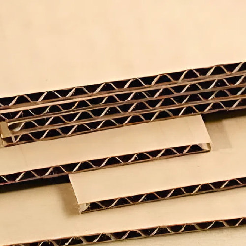 Hộp carton 40x30x30cm nắp đối 3 lớp(4)