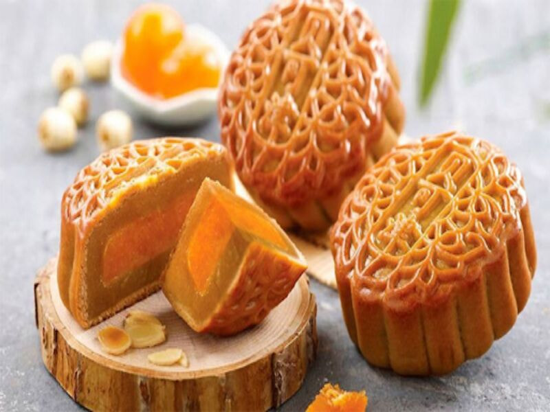 Bánh nướng Yến sào vi cá gà quay thập cẩm