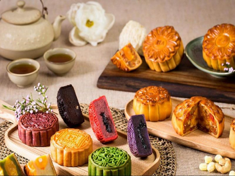 Bánh trung thu Như Lan gà quay rong biển thập cẩm