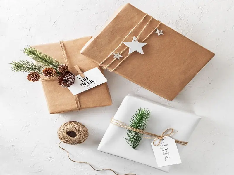 Hướng dẫn cách làm hộp quà Noel bằng giấy tại nhà đơn giản