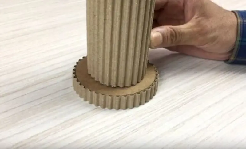Cách làm hộp đựng bút bằng bìa carton, học tập làm hộp đựng bút bằng bìa carton