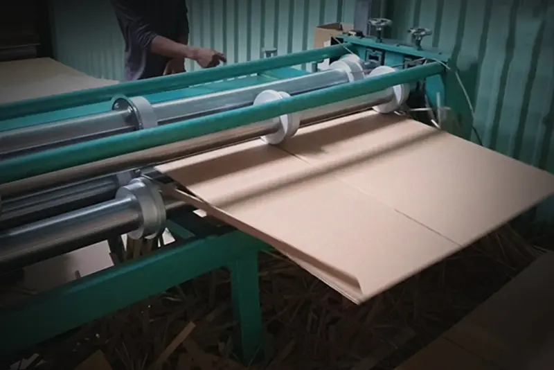 Máy cắt thùng carton, máy cắt hộp carton, máy cắt carton 