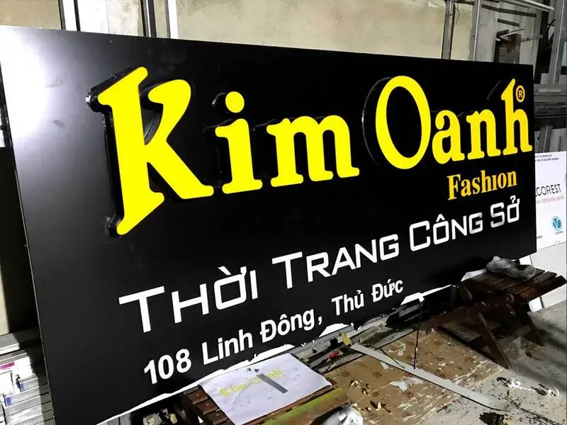 Quặng mica là gì, Nhựa mica là gì, Mica sành là gì
