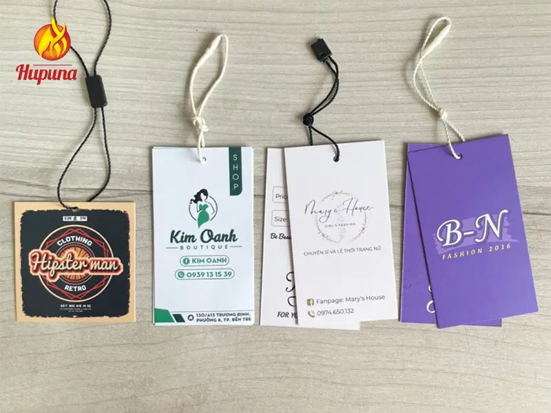 in ấn tag treo quần áo, thẻ tag quần áo, thẻ tag treo quần áo, tag mác quần áo, tag gắn quần áo, tag trên quần áo, tag giấy quần áo