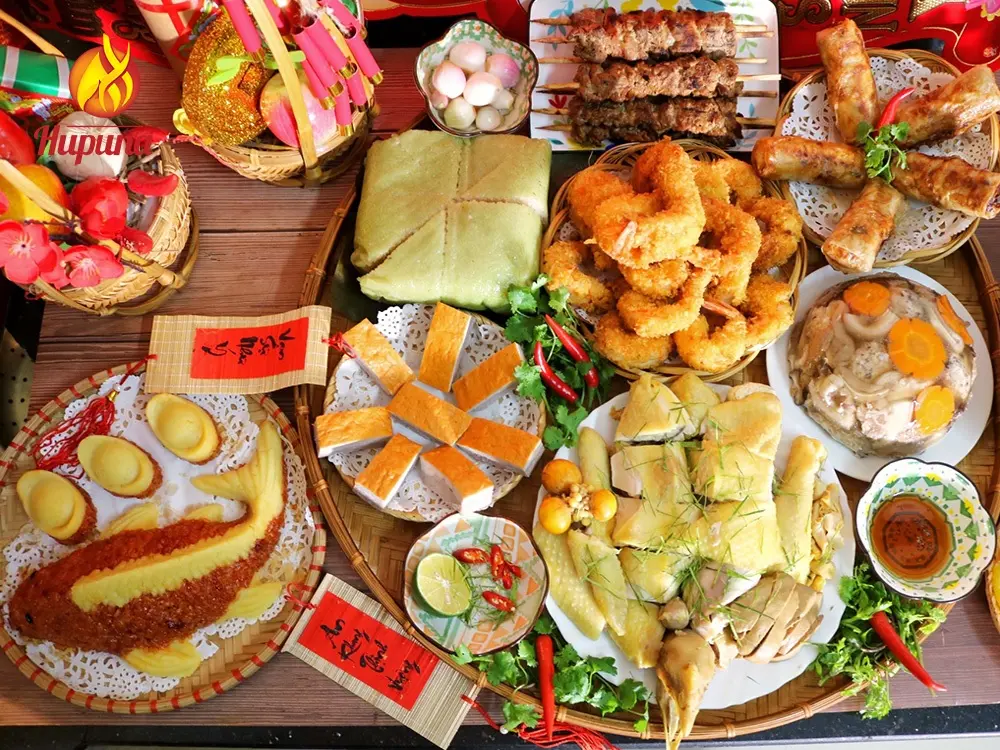 món ăn ngày tết, mâm cơm ngày tết, mâm cỗ ngày tết, món chay ngày tết, bánh chưng, bánh tét
