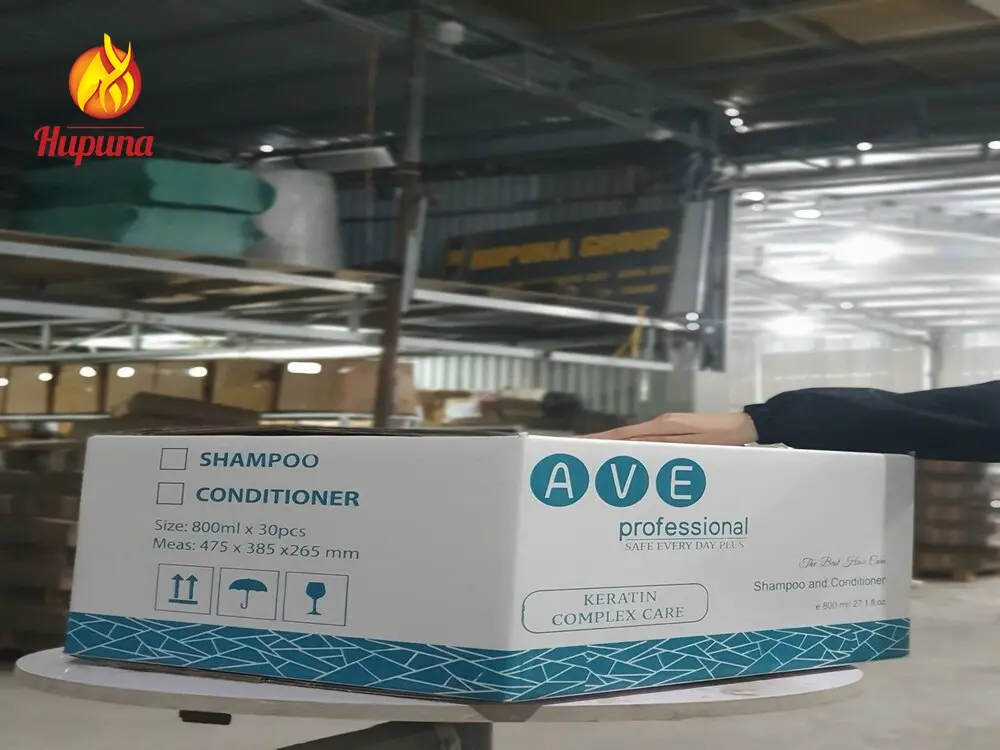 Kích thước thùng giấy carton, kích thước thùng carton, kích thước hộp giấy, kích thước phủ bì là gì, kích thước lọt lòng là gì, in offset, in lụa, in flexo, in lưới, in thạch bản, in typo, lỗi bản in, bản in bị mờ, máy tạo sóng, máy bồi keo, máy dán, máy bổ chạp, máy ghim, khuôn bế hộp giấy