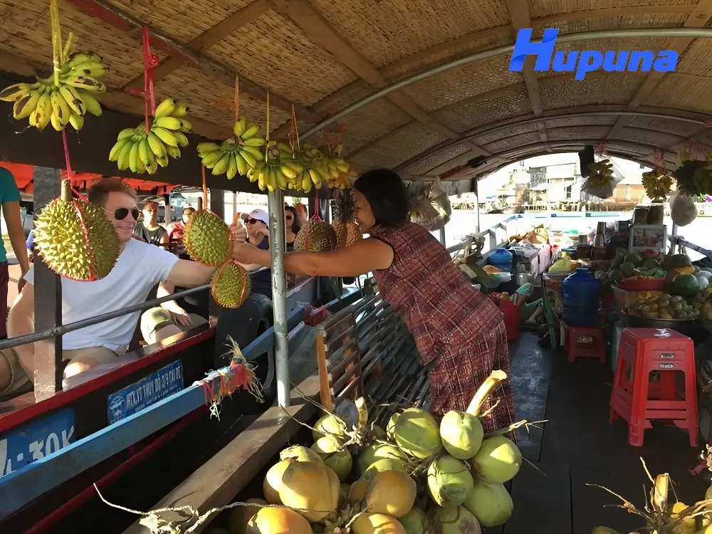 Chợ nông sản Cái Bè
