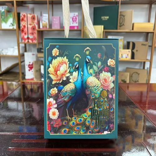 Hộp bánh trung thu Khổng Tước Mẫu Đơn (TH11)