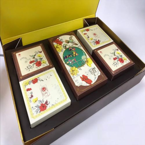 Hộp đựng bánh trung thu TT06