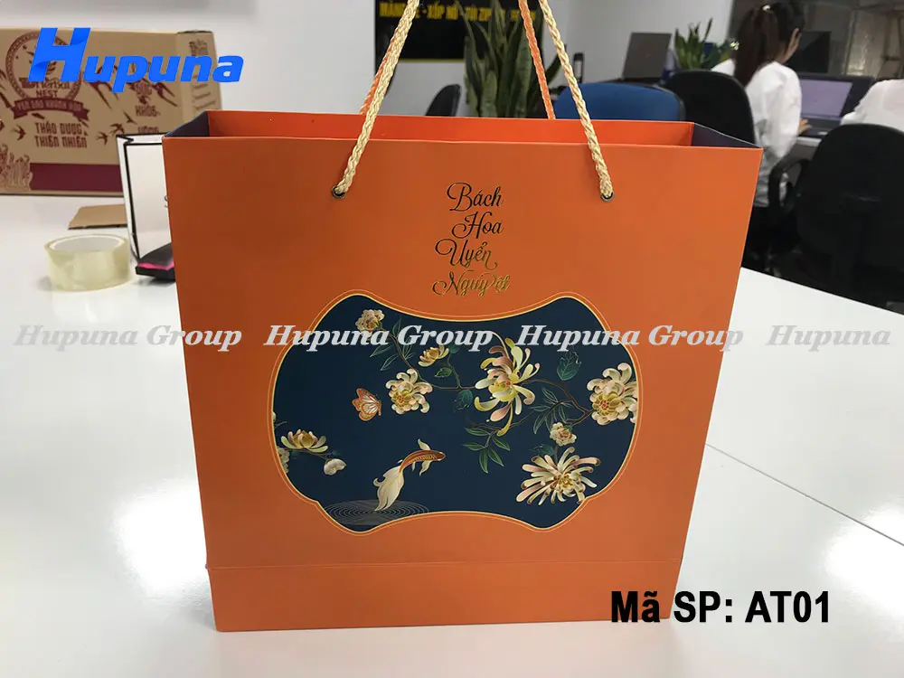 hop-dung-banh-trung-thu-bach-hoa-uyen-nguyet-at01-16