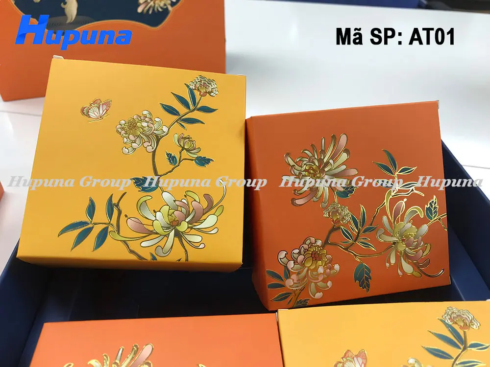 hop-dung-banh-trung-thu-bach-hoa-uyen-nguyet-at01-24