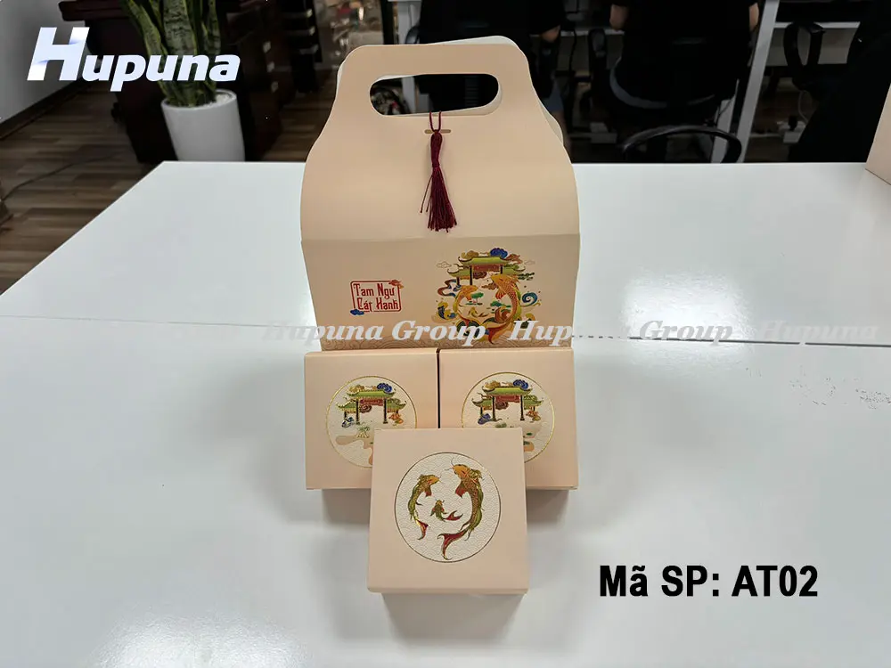 hop-dung-banh-trung-thu-tam-ngu-cat-hanh-at02-17
