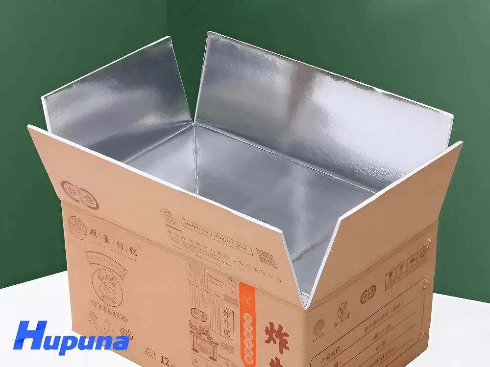 thùng carton kết hợp tấm formex