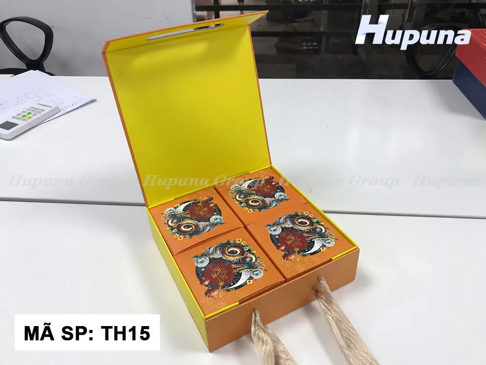 hop-dung-banh-trung-thu-th15-18