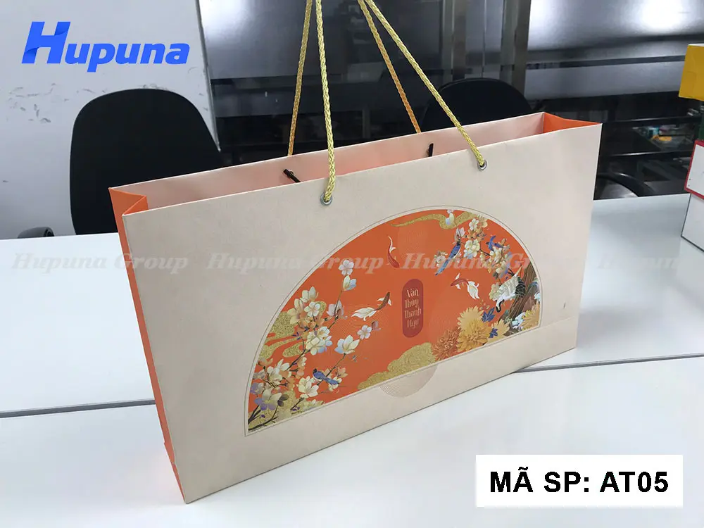 hop-dung-banh-trung-thu-van-thuy-thanh-ngu-at05-14
