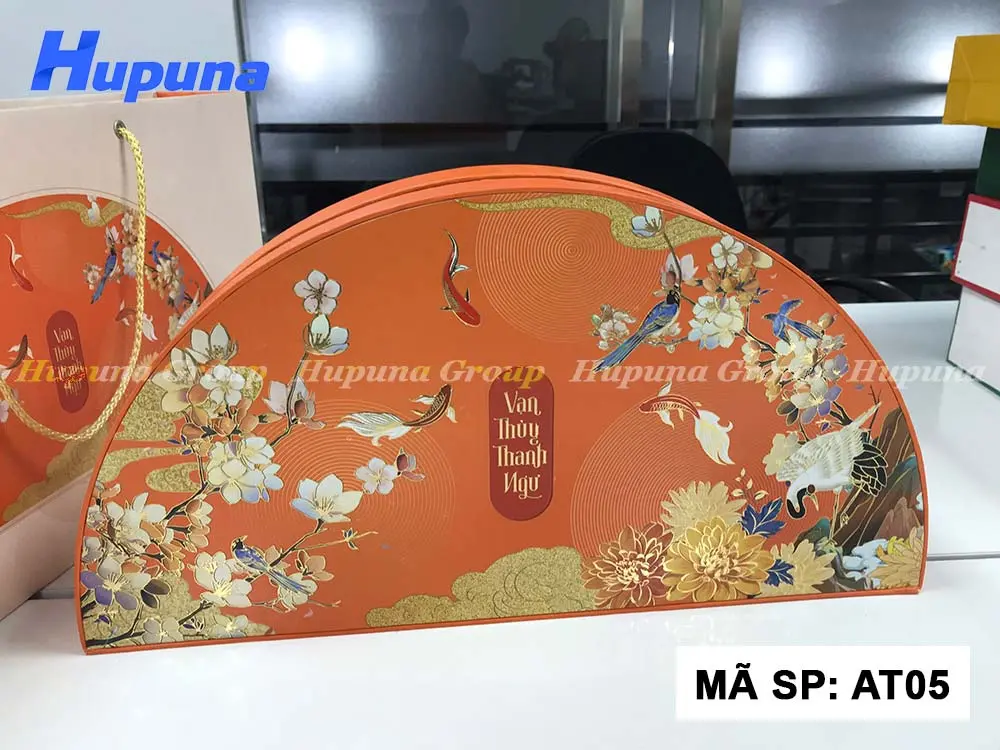 hop-dung-banh-trung-thu-van-thuy-thanh-ngu-at05-20