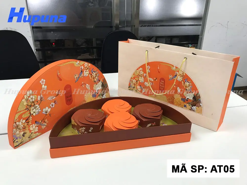 hop-dung-banh-trung-thu-van-thuy-thanh-ngu-at05-22