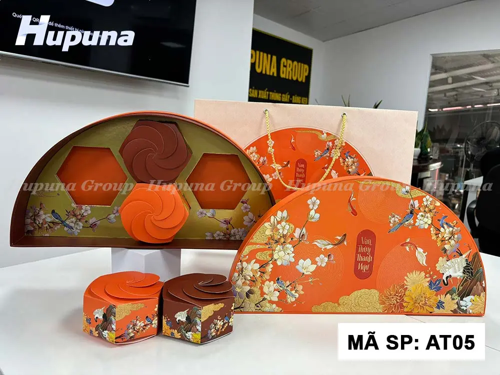 hop-dung-banh-trung-thu-van-thuy-thanh-ngu-at05-23