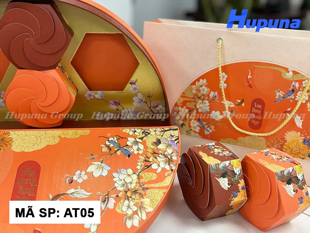 hop-dung-banh-trung-thu-van-thuy-thanh-ngu-at05-27