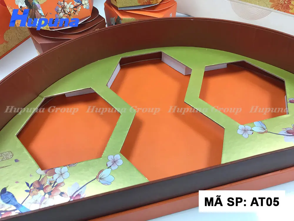 hop-dung-banh-trung-thu-van-thuy-thanh-ngu-at05-33