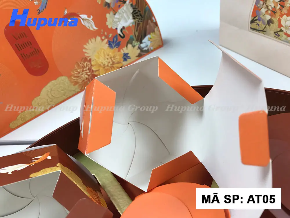 hop-dung-banh-trung-thu-van-thuy-thanh-ngu-at05-35