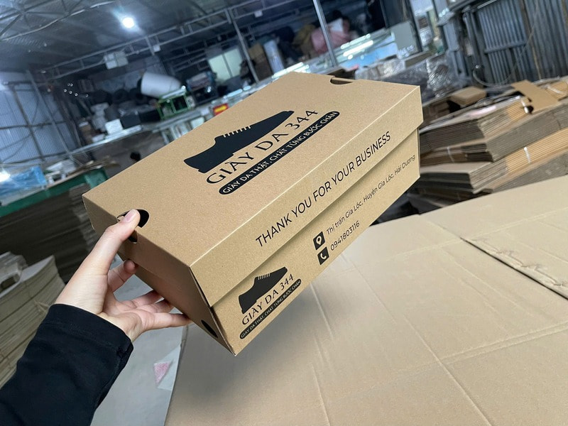 Hộp âm dương in flexo đựng giày da 