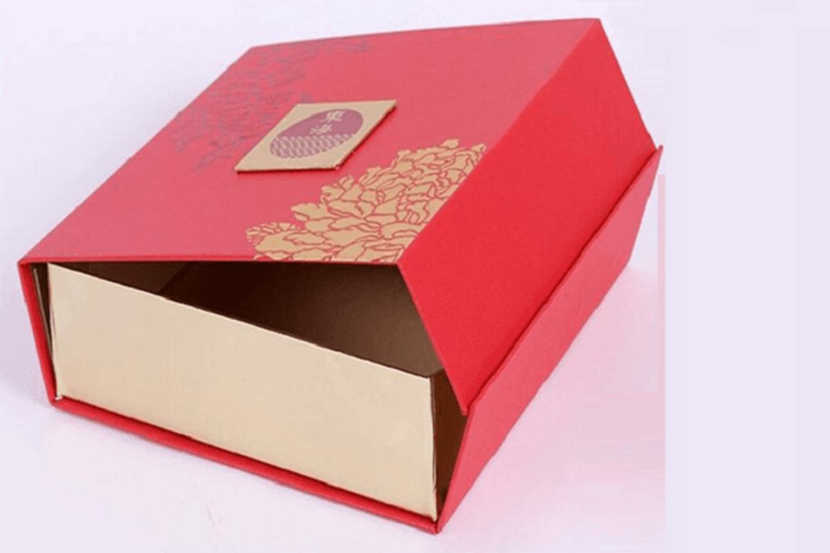 Vì sao hộp cứng thường có chi phí cao