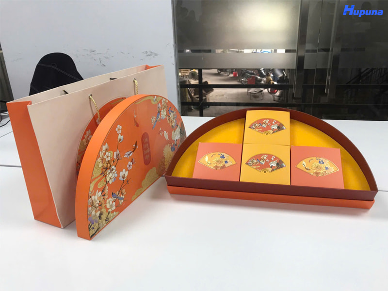 Hộp carton lạnh hình bán nguyệt đựng bánh trung thu do Hupuna sản xuất