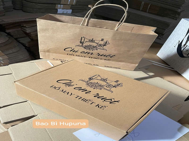 Hộp đựng quần áo thiết kế thương hiệu Chị em ruột