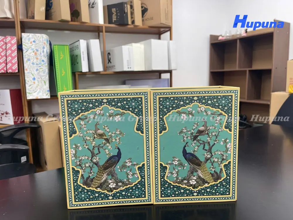 Chất liệu làm nên những hộp quà Tết sang trọng 