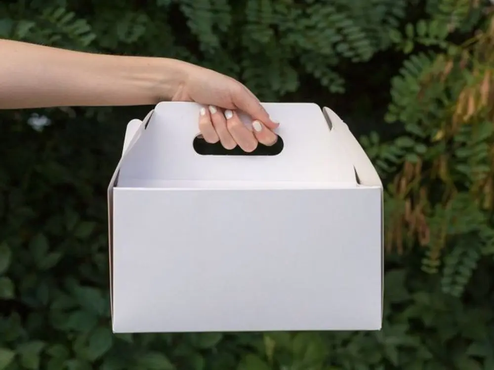 Hộp carton trắng chất lượng đảm bảo, giá cả hợp lý
