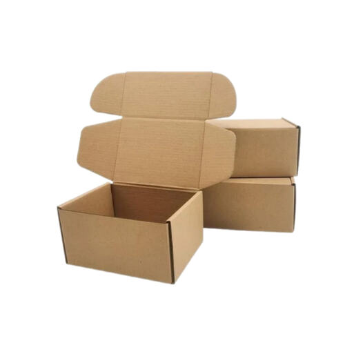 Hộp carton 30x20x15cm nắp gài 3 lớp (4)