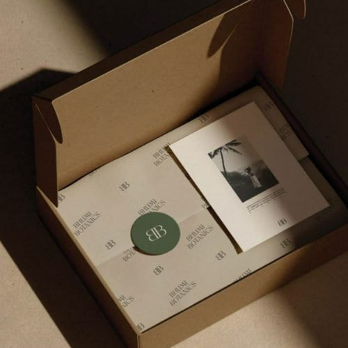 Hộp carton 35x35x3.5cm nắp gài 3 lớp E Nâu – mộc