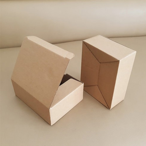 Hộp carton nắp cài đáy chéo ảnh 3