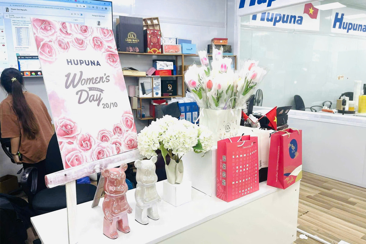 Hupuna tổ chức ngày phụ nữ Việt Nam 20/10 cho chị em nhân viên