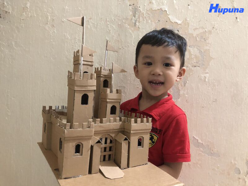 Một vài lưu ý khi làm lâu đài bằng bìa cát tông