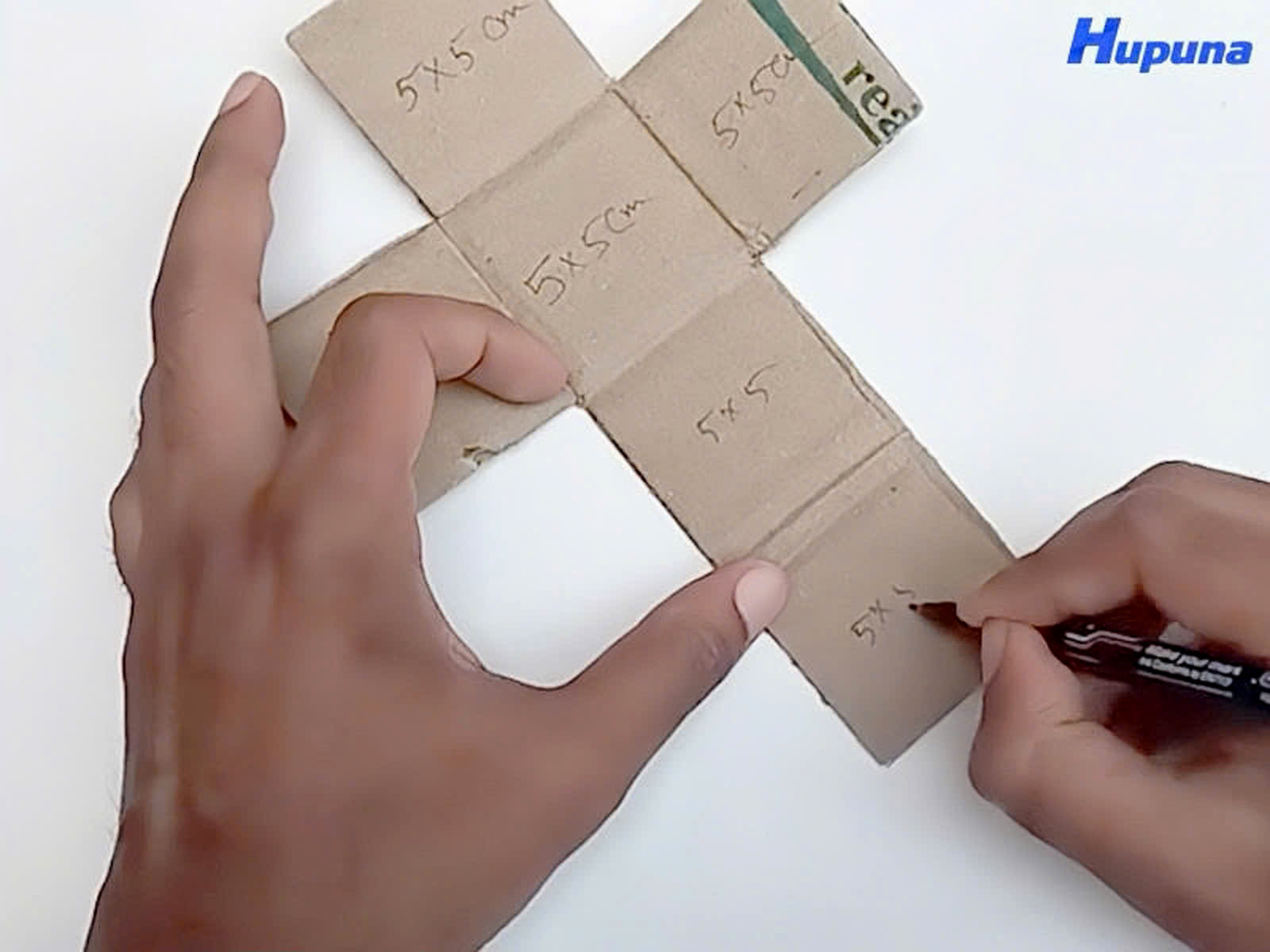 Tạo phần đầu cho robot