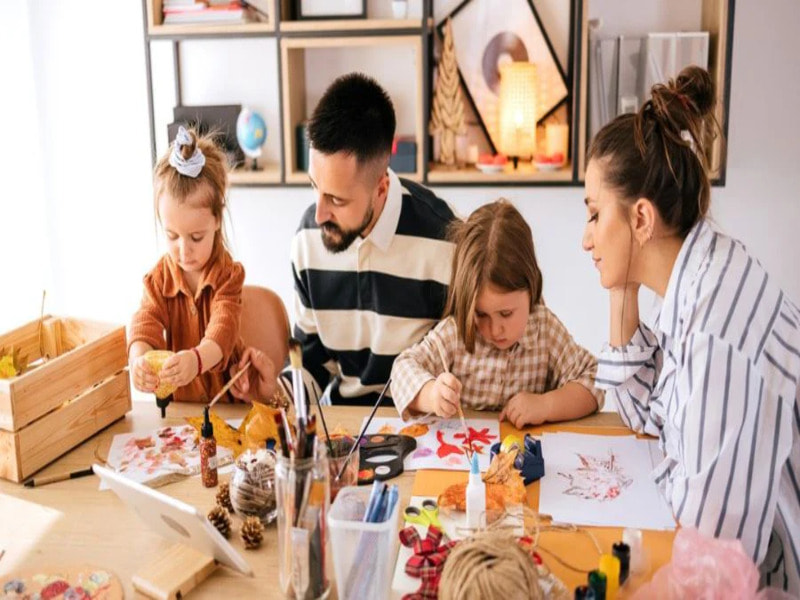 Vì sao nên tận dụng thùng giấy, bìa cát tông để làm mô hình nhà?