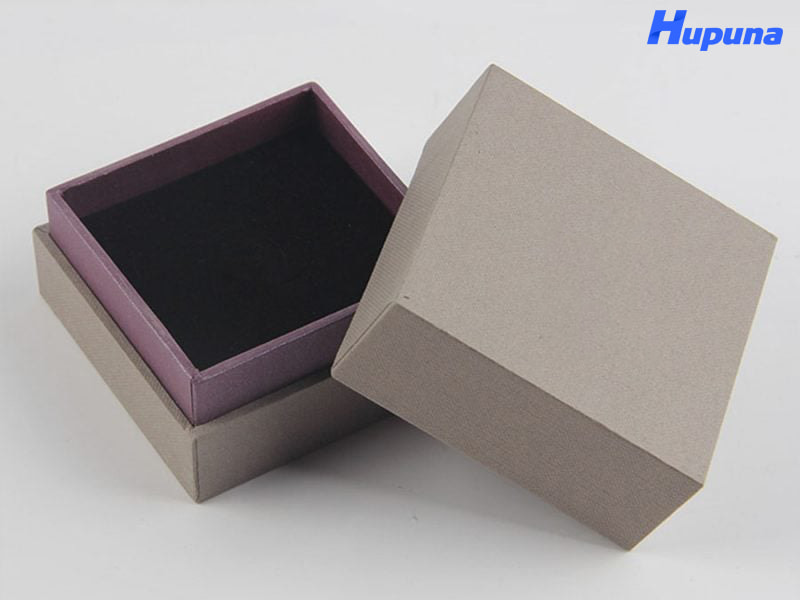 Báo giá sản xuất và in ấn hộp cứng cao cấp