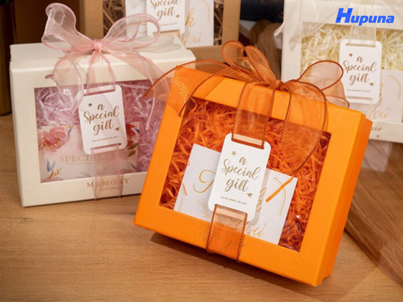 Chất liệu làm hộp đựng quà tết bóng kính