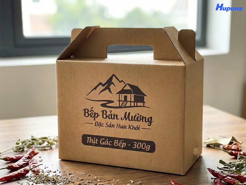 Hộp giấy đựng thịt gác bếp của Bếp Bản Mường