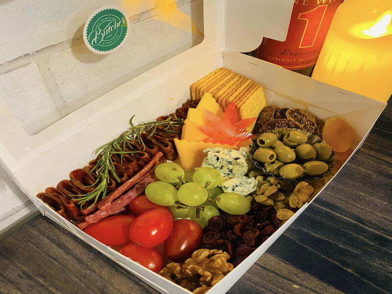Nên đầu tư in hộp giấy đựng thịt nguội (cold cust)