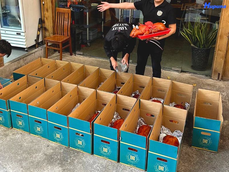 Hướng dẫn đặt in thùng đựng heo quay theo yêu cầu tại Hupuna